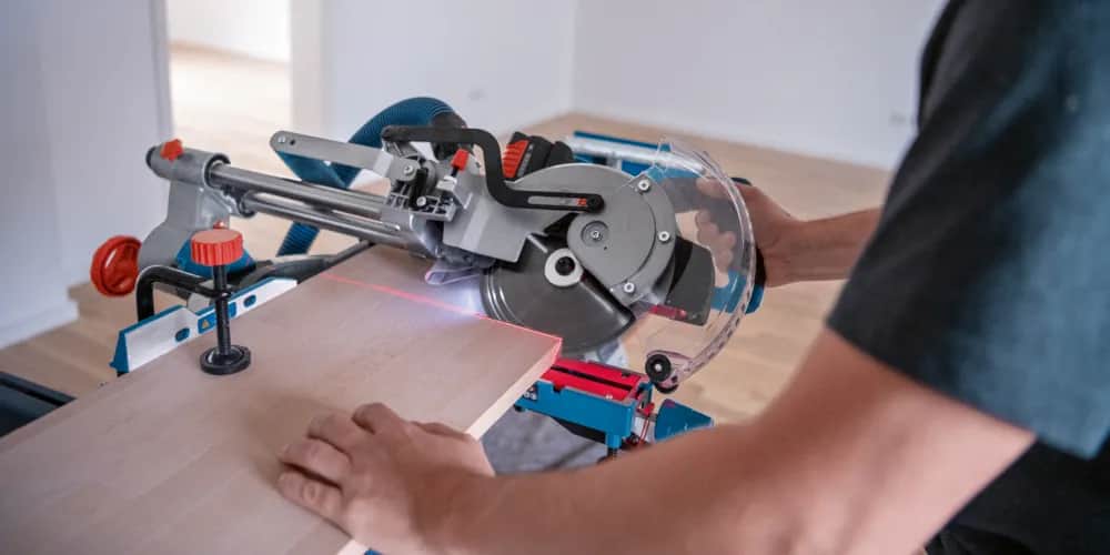 Zagłębiarka czy pilarka - która lepiej spełni Twoje oczekiwania?