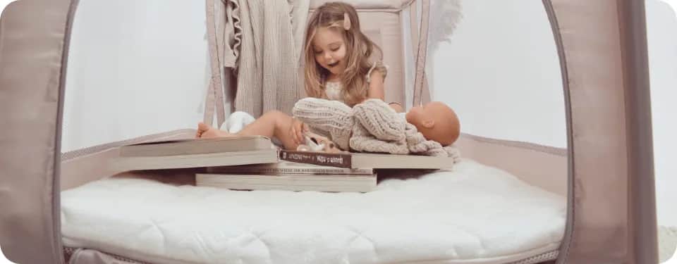 Jaka grubość materaca dla niemowlaka zapewni komfort i bezpieczeństwo?